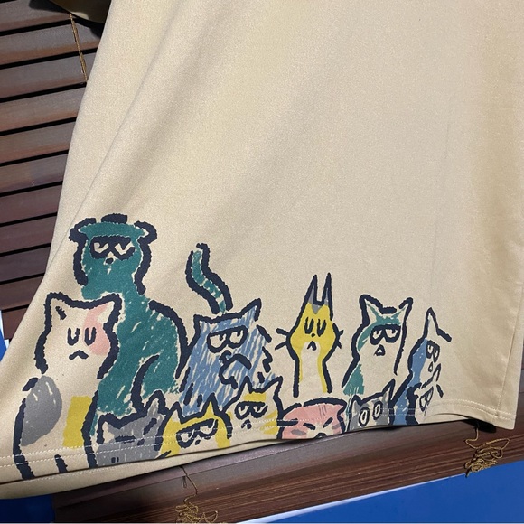 WOMENS XL CATS GRAPHIC TEE - Picture 2 of 4